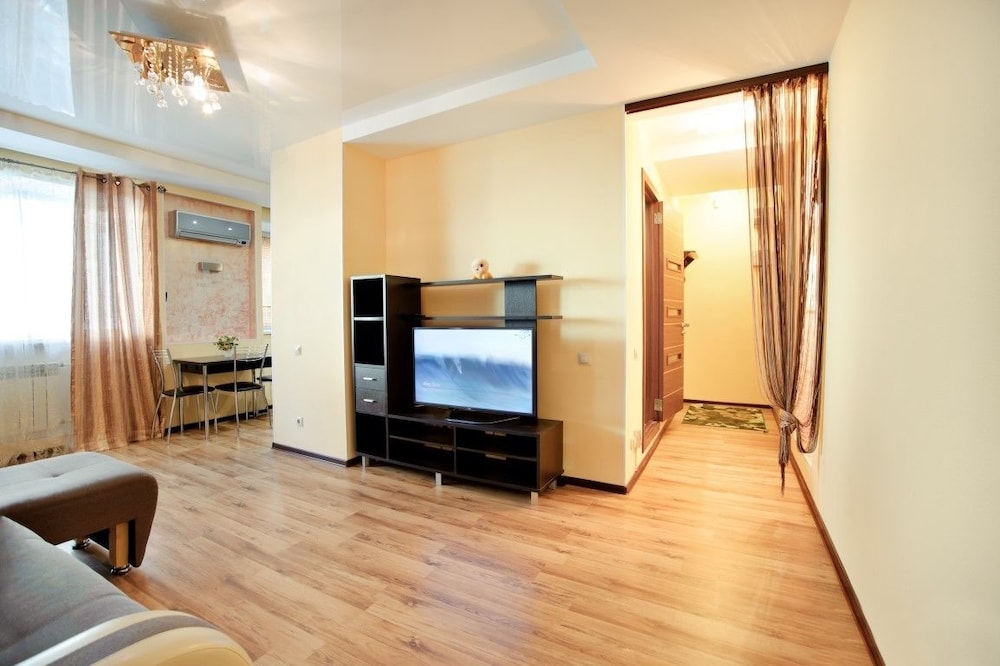 Apartment on Posyetskaya 32 view 5