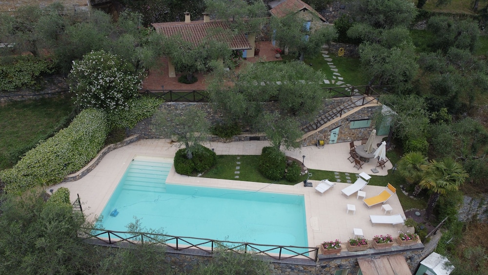 The Grapefruit House - Villa con Piscina