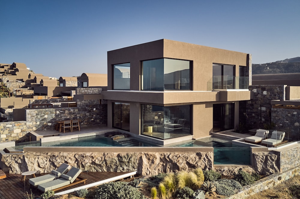 Hotel Acro Wellness Suites - Adults Only - Image 1