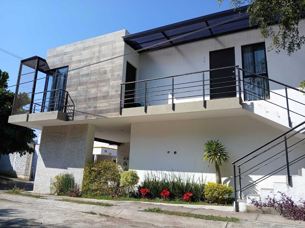 Cozy Apartment with 2 Bedrooms in Tepic