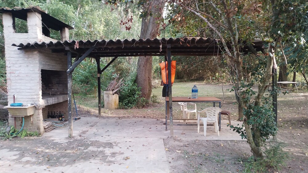 Cabaña del humedal