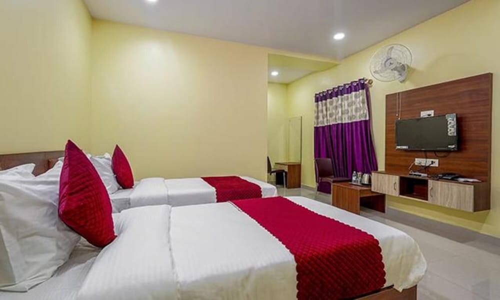 Fabhotel Ayodhya Comforts