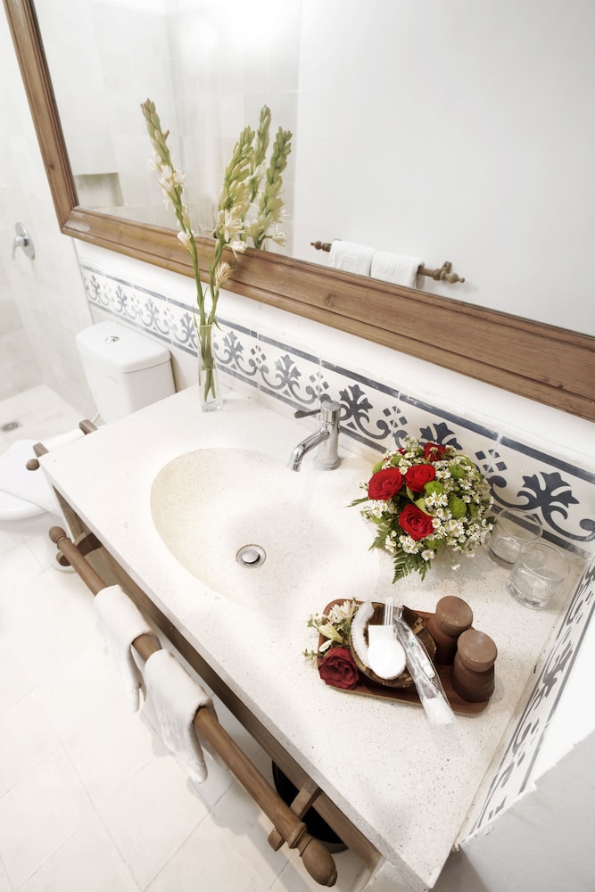Adhisthana Hotel Yogyakarta 36