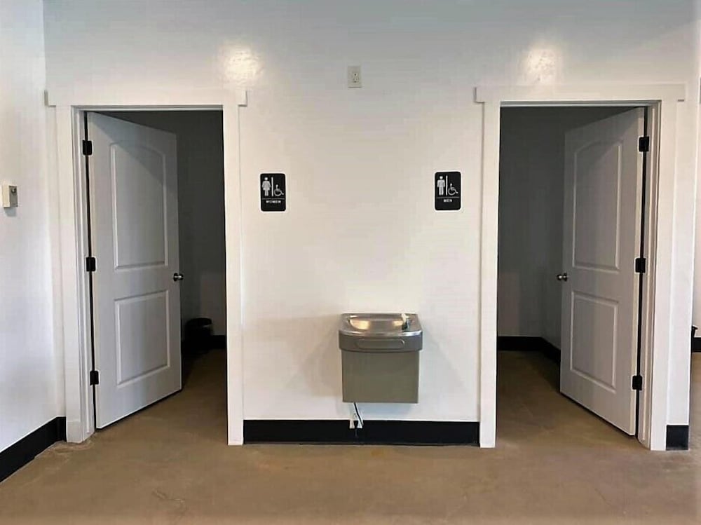 CB&M Executive Suites