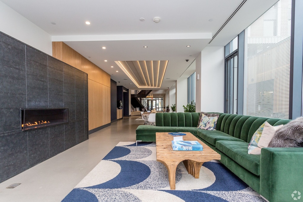 Luxury Apartments by Hyatus Downtown Boston