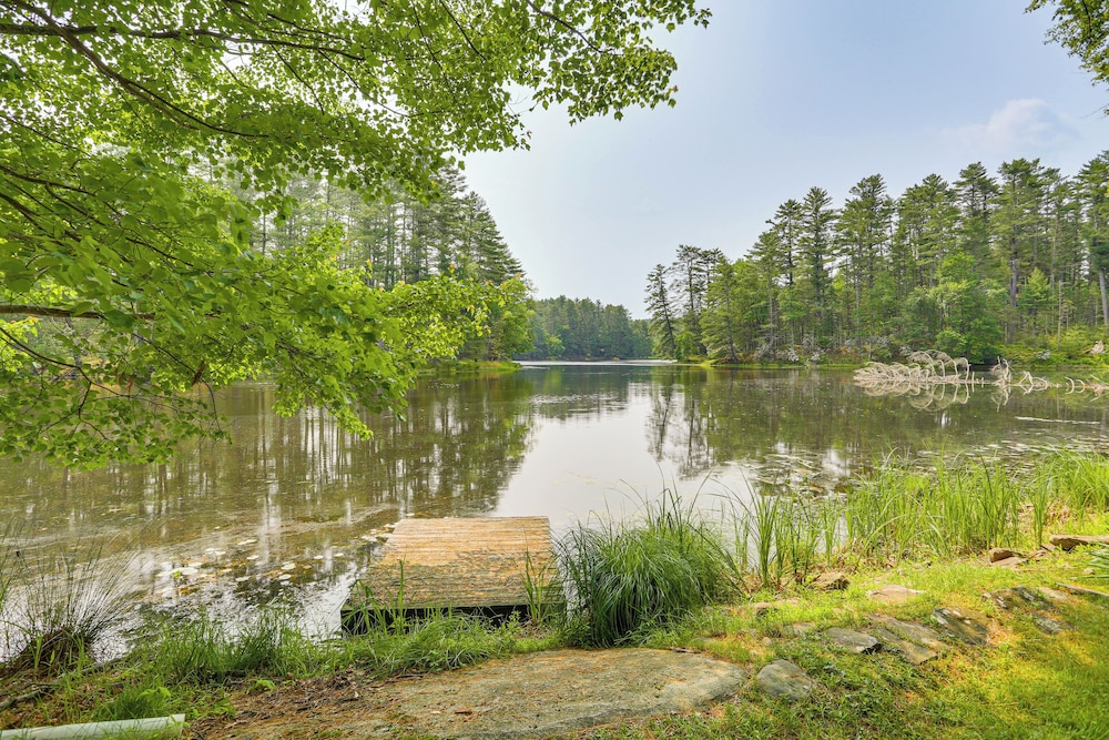 Waterfront Studio w/ Loft & Dock Near Narrowsburg!