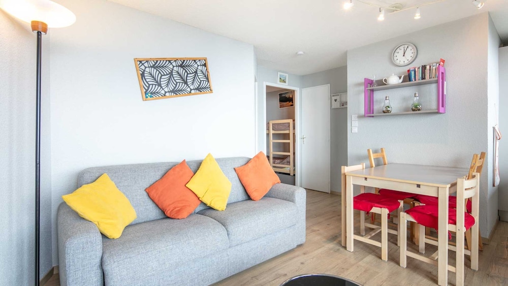 Valley-view Apartment in Chamrousse