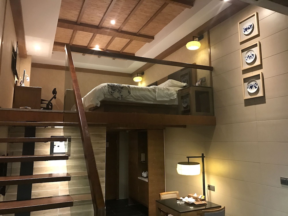 Jingdezhen CRYSTAL PUDI HOTEL
