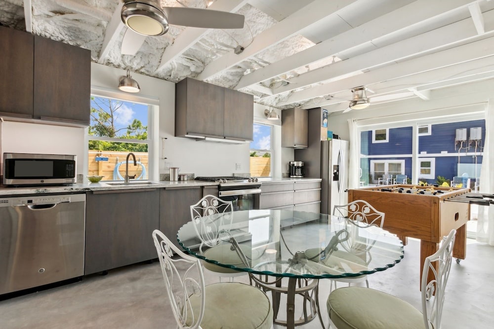 161 S Fletcher 5 Bedroom Home
