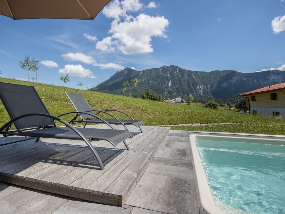 Chalet Gamsknogel mit Privatem Pool und Whirlpool