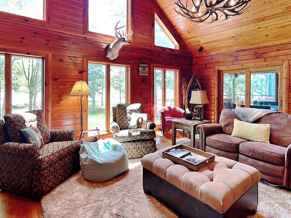 Crow's Point Lakehouse by Taylor Made Deep Creek