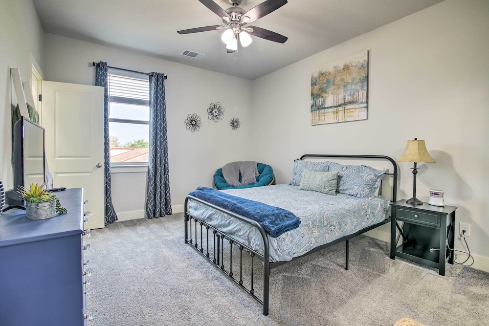 Lago Vista Townhome Near Lake Travis! - Property Image 22