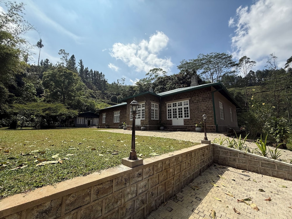 Watawala Tea Plantation Bungalow