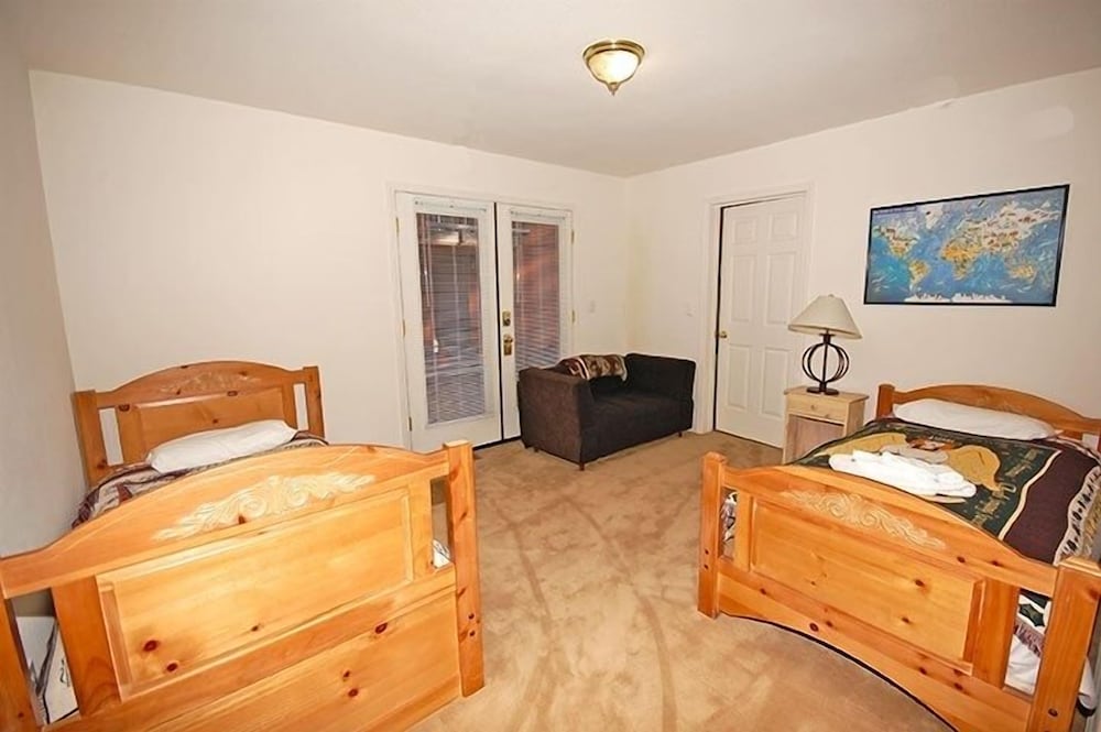 1847 Shady Lane 4 Bedroom Home by RedAwning