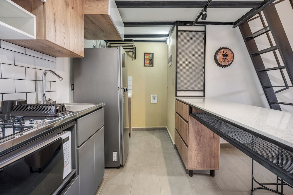 Apartamentos La Joaquina by HOUSY HOST