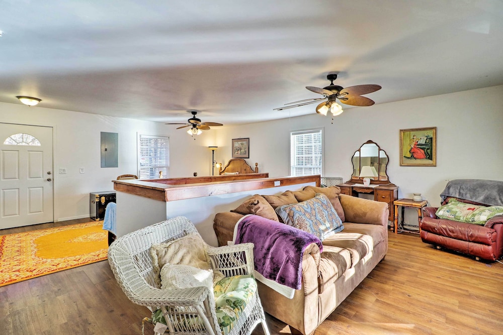 Lakefront Delta Cottage w/ Views, Canoe Dock! - Property Image 30