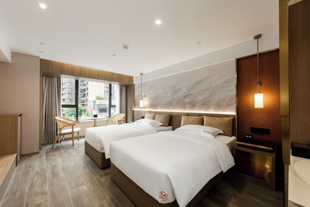 Leshan Manfu Hotel