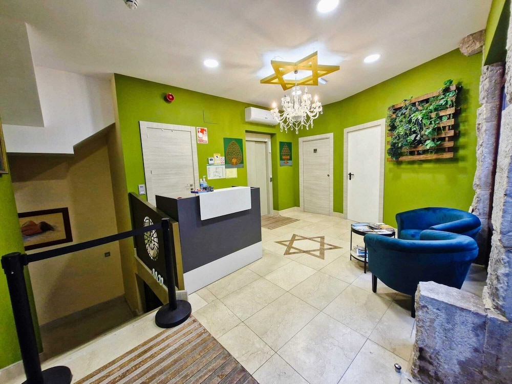 Feeling Home - Suites&Rooms