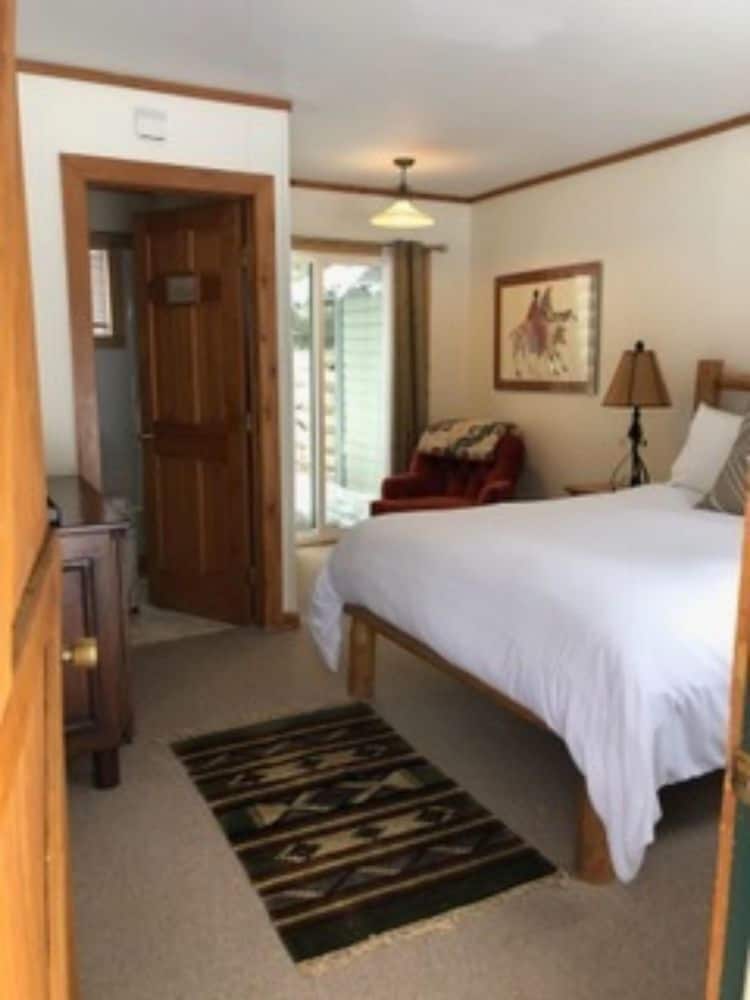 Redstone Cliffs Lodge