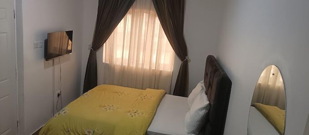 Green House Hotels and Apartments