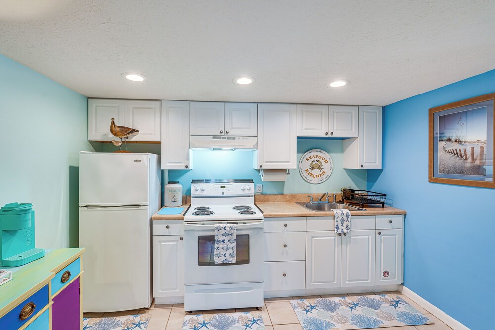 Steps to Sand: Panama City Beach Apartment!
