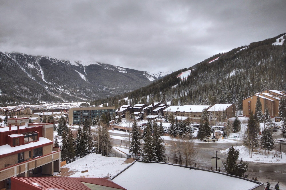 SkyRun Vacation Homes - Copper Mountain Resort