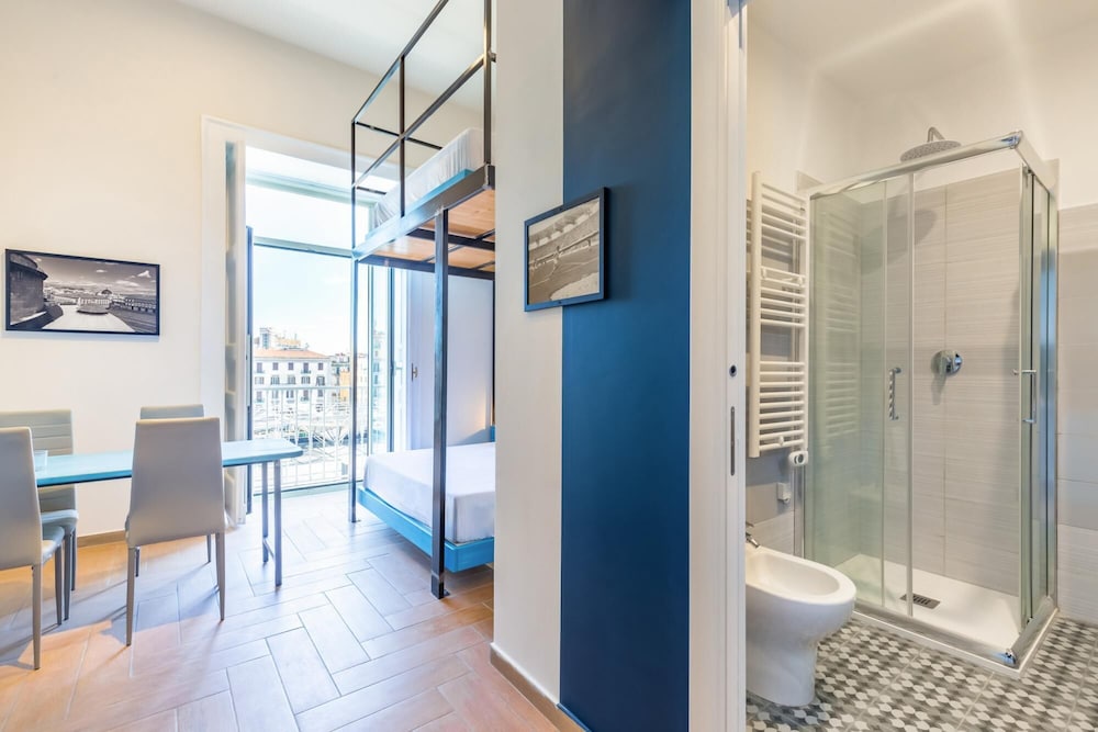 Central Station Housing - Studios by Wonderful Italy