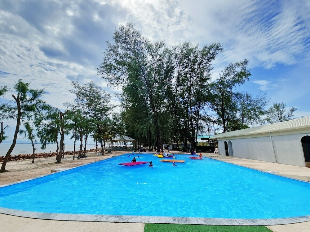 Suvarn Gleaw Thong Resort