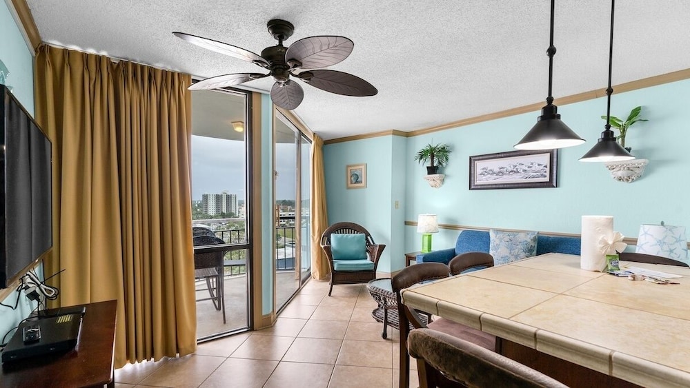 Meridian Plaza 1008 1 Bedroom Condo