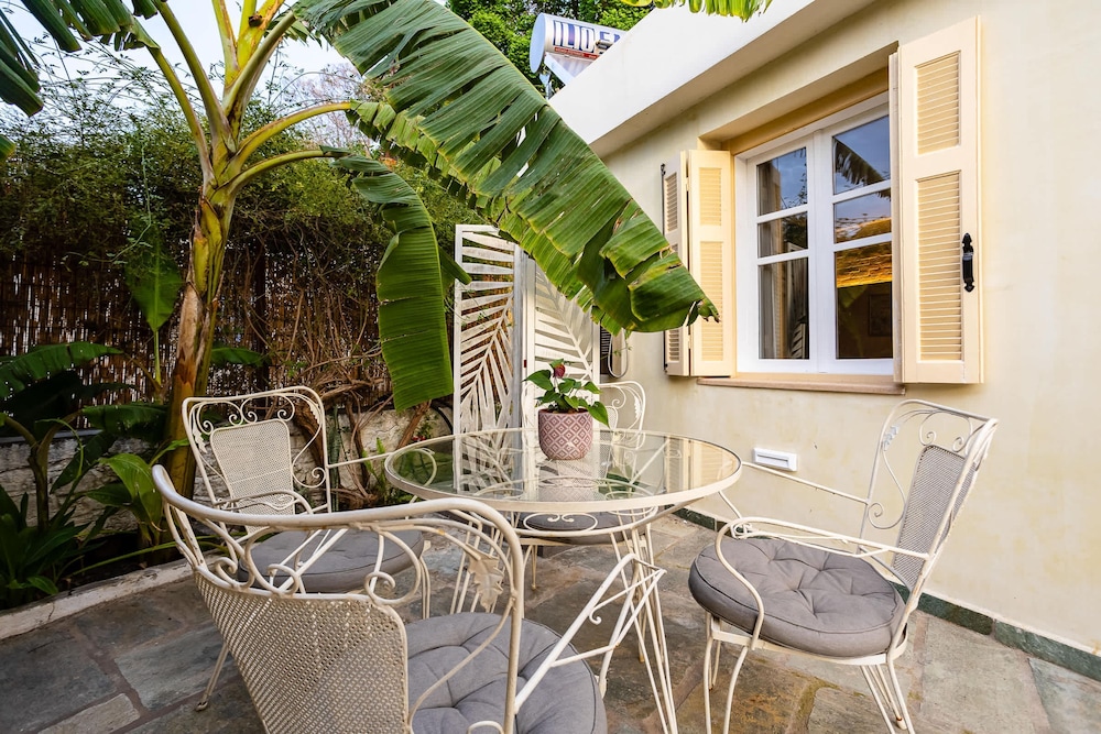 The Secret Garden - Courtyard Private Pool Villa