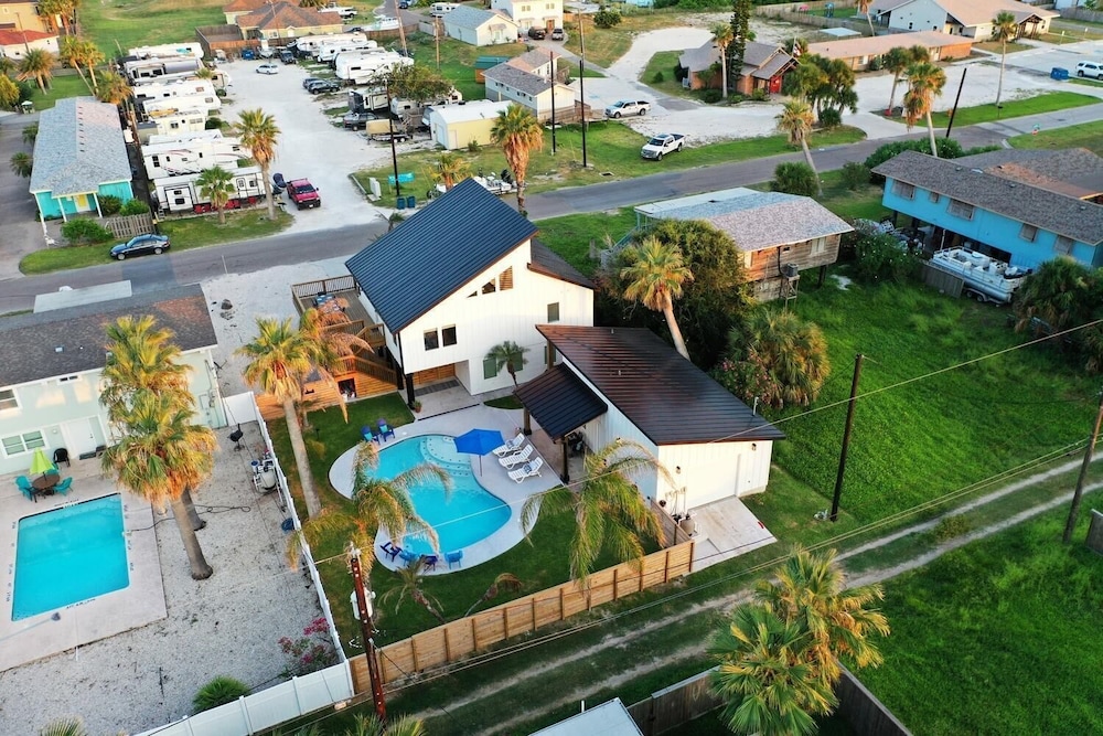 Photo 47