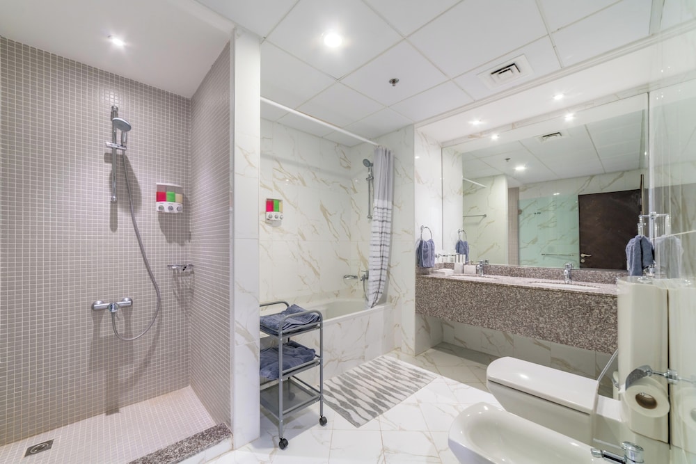 Simply Comfort Suites in Sarai Palm Jumeirah