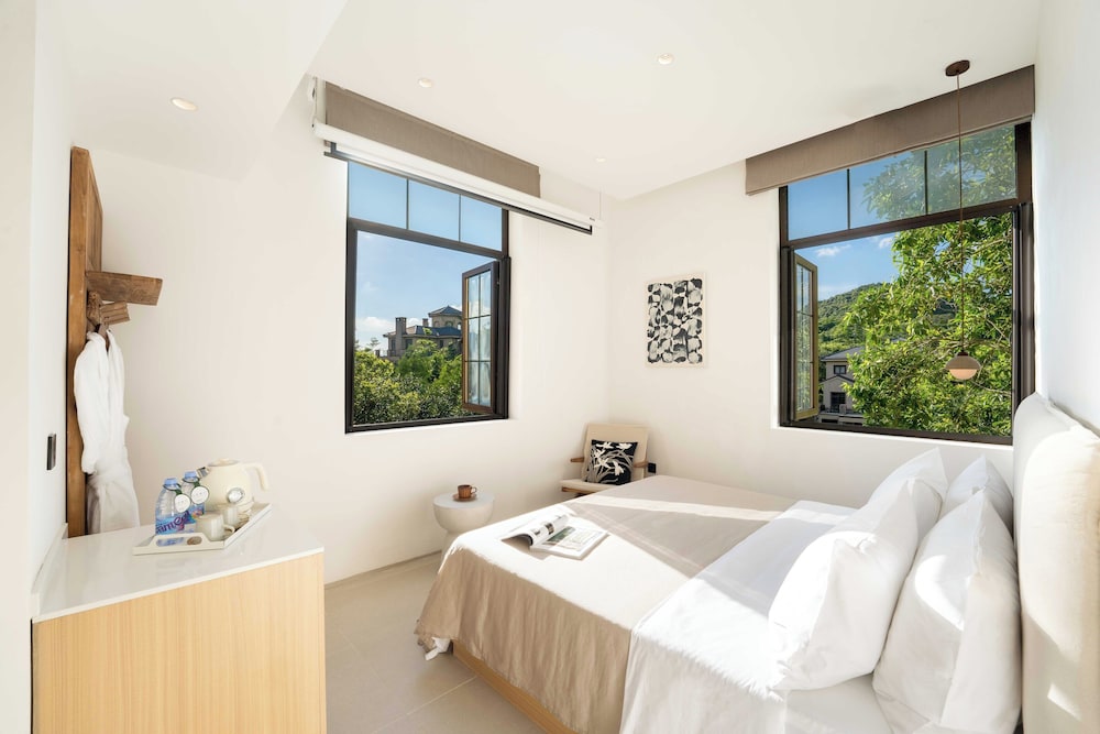 Miyue Shenzhen Tianlu Secret Wild Wizard Holiday Hotel