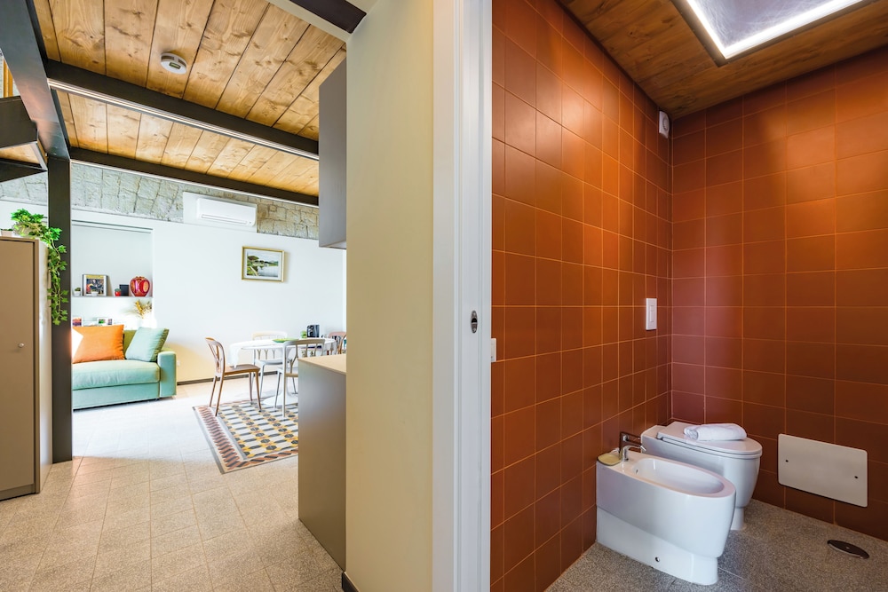La Pinacoteca Aparthotel by NapoliApartments