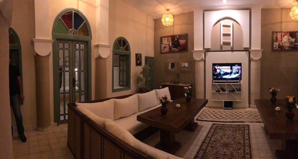lounge