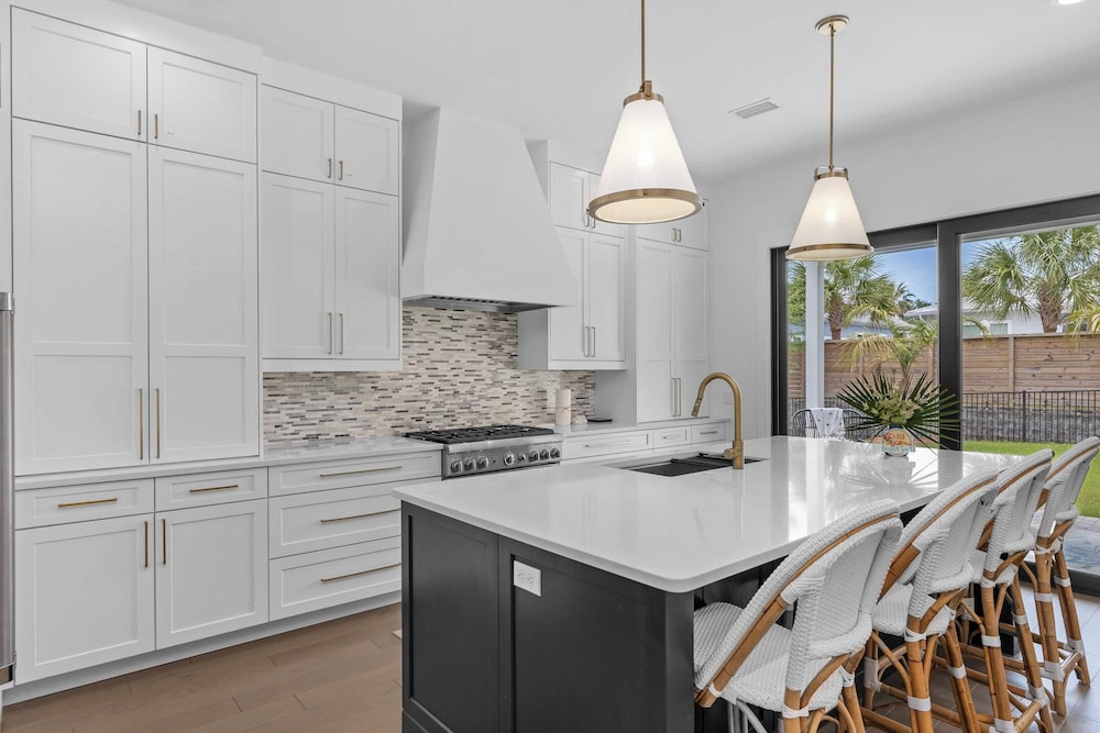 30A Good Vibes by Avantstay Private Pool + Bikes Beach Access