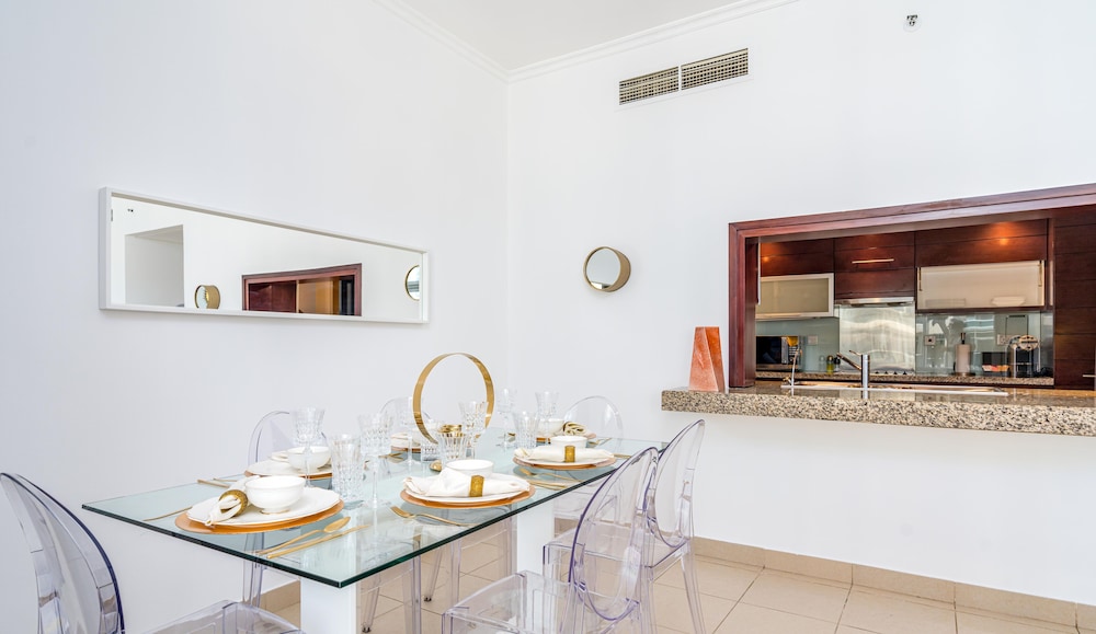 Dream Inn Dubai Apartments - Burj Views