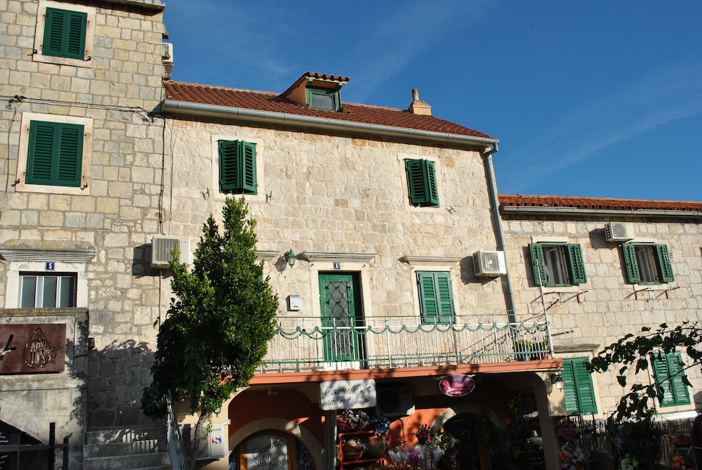 Photo 45