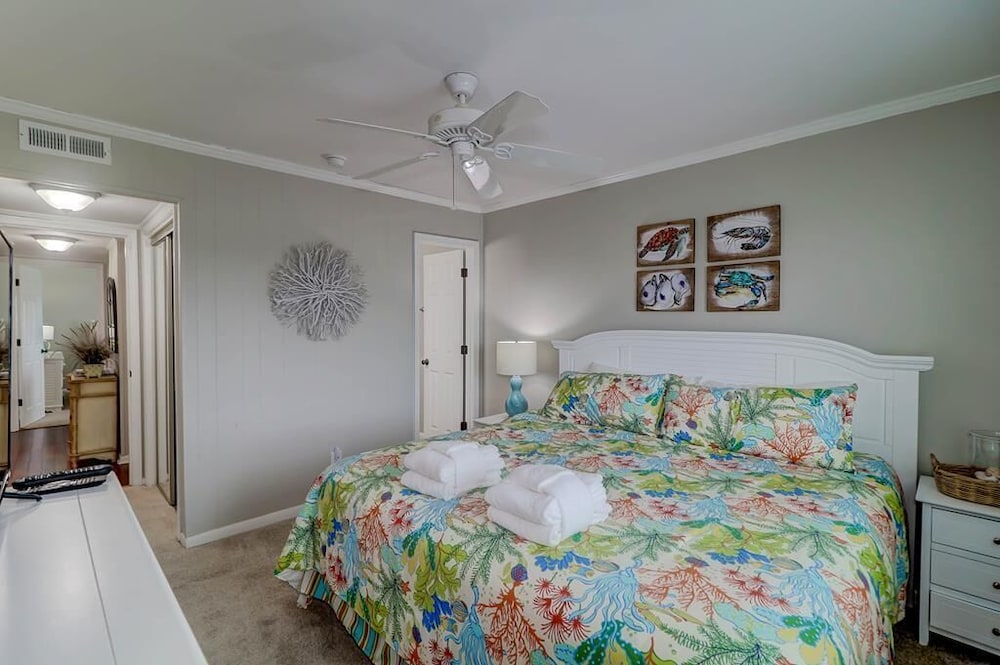 309c Oceanside Villas view 4