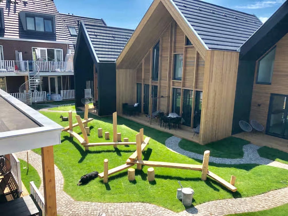 5-person Lodge With Private Balcony