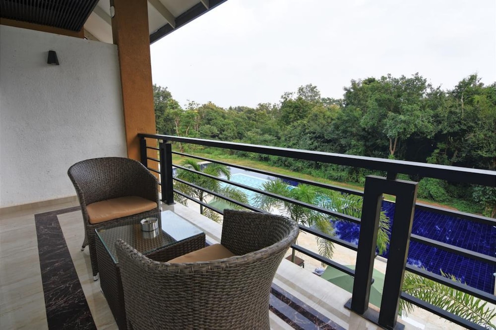 Hotel Cassandra Culture Resort - Image 1