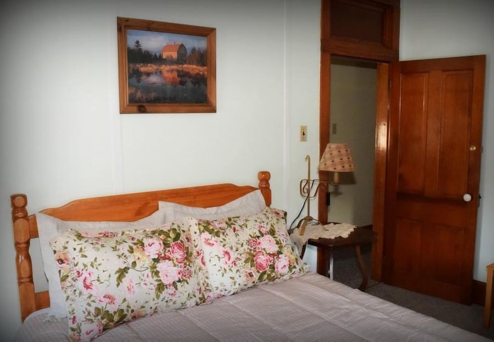 Beagle's Bed & Breakfast