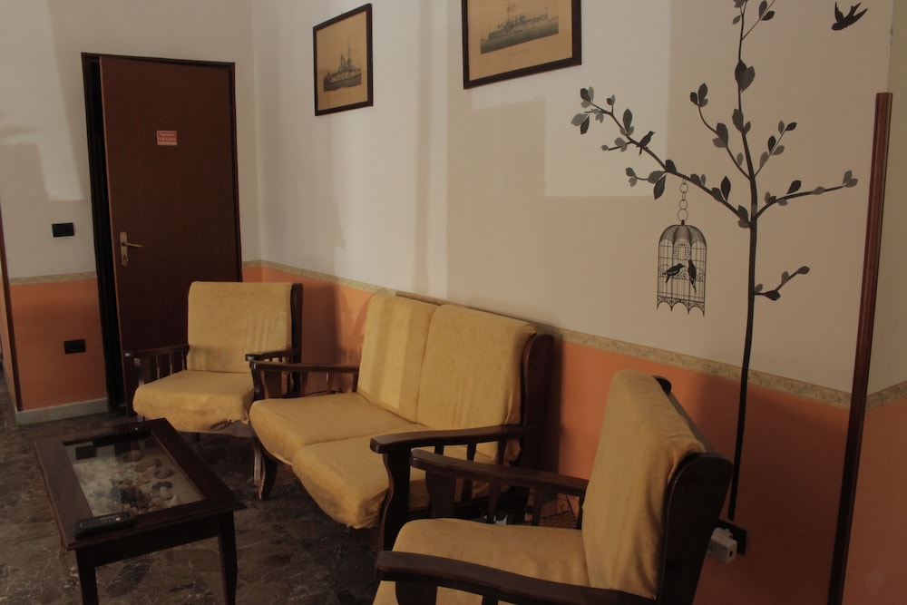 lounge