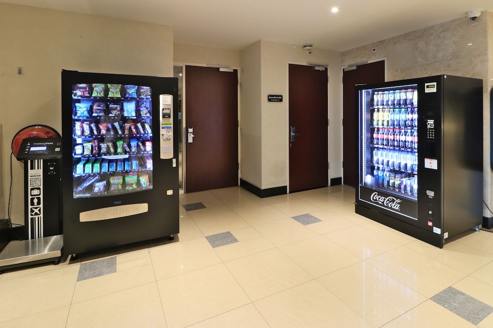 XO Hotels Blue Square 44
