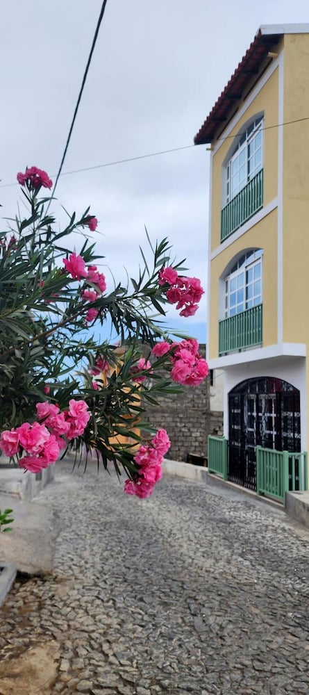 Casinha Nova - Entire Home With City & Ocean View in Sao Filipe
