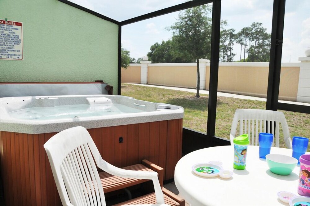 Shv1173ha - 4 Bedroom Townhome In Coral Cay Resort, Sleeps Up To 10, Just 6 Miles To Disney