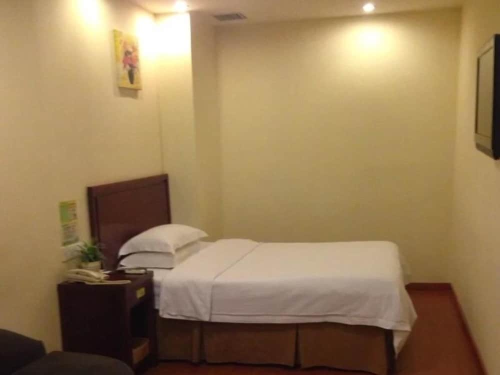Greentree Inn Suzhou Shengze Business Hotel