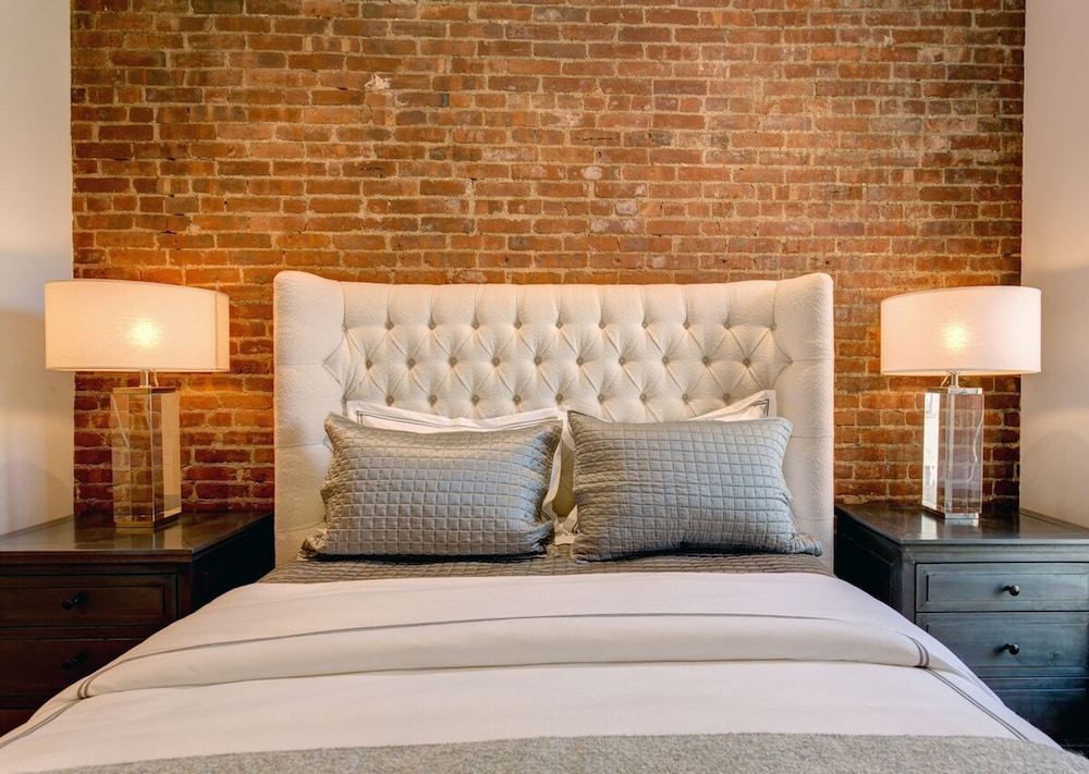 Hawthorn III by Rove Travel 2BR Designer Apt