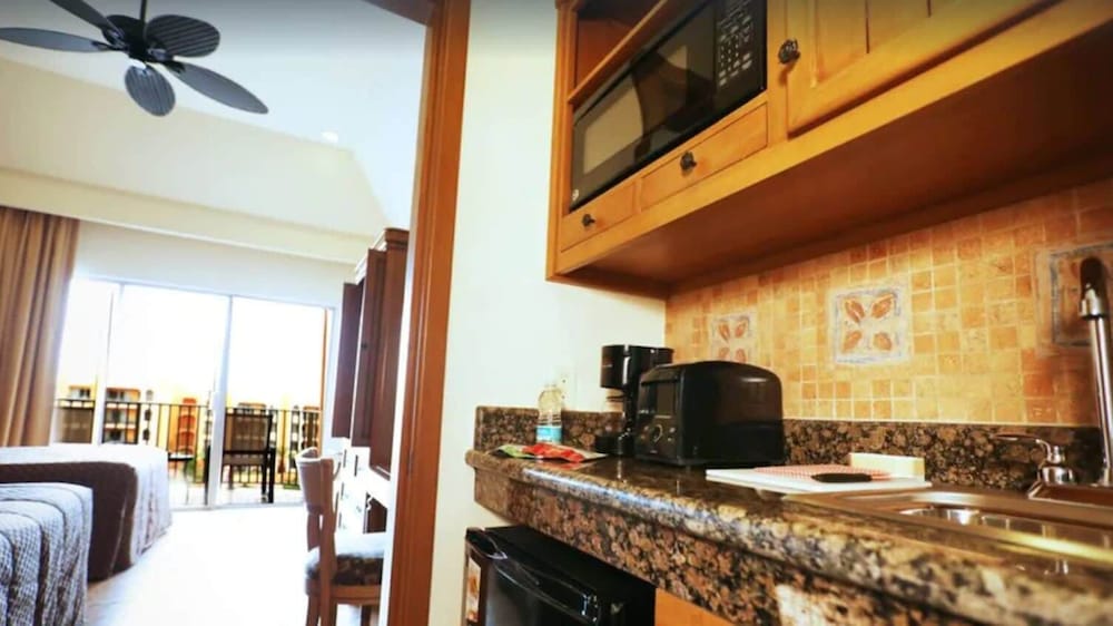 2BRRoyal Haciendas PlungePool&Oceanview