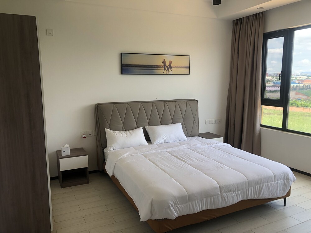 Phoenix Villa view 3